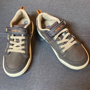 Toddler size 11 Stride rite sneakers